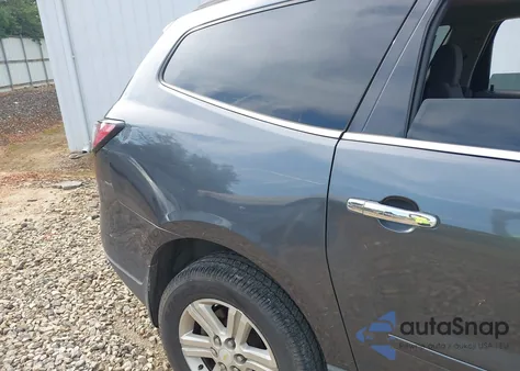 2014 Chevrolet Traverse 2Lt z USA, uszkodzony, nr VIN 1GNKRHKD3EJ108828